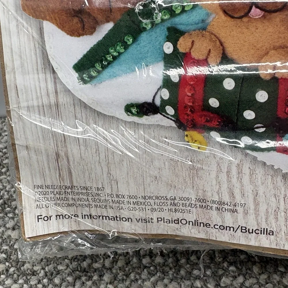 Bucilla‎ Felt Stocking Applique Kit 18